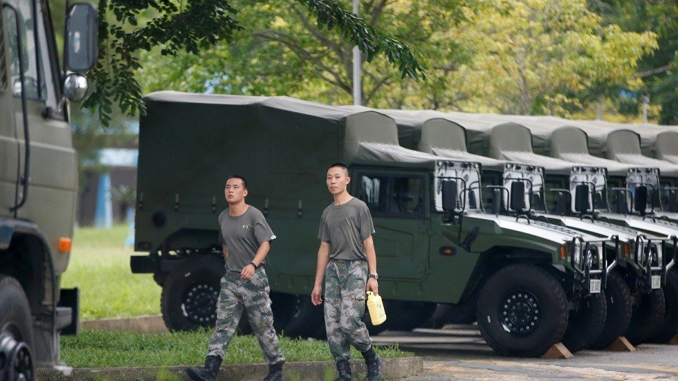 الجيش الصيني يقدم على خطوة مثيرة للتساؤل في هونغ كونغ