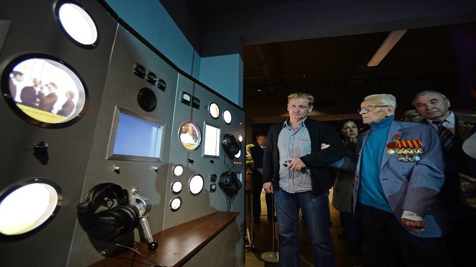 موسكو تشهد تصوير فيلم عن أول قنبلة نووية سوفيتية