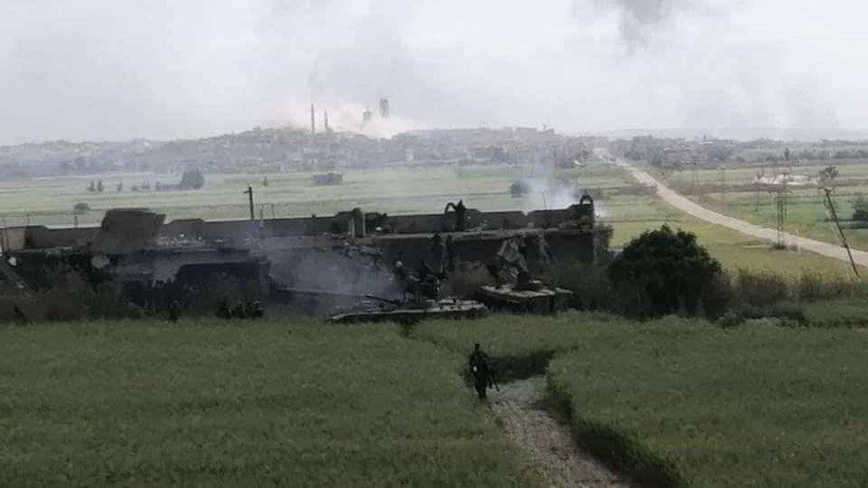 الجيش السوري يوقف إطلاق النار من جانب واحد في إدلب غدا