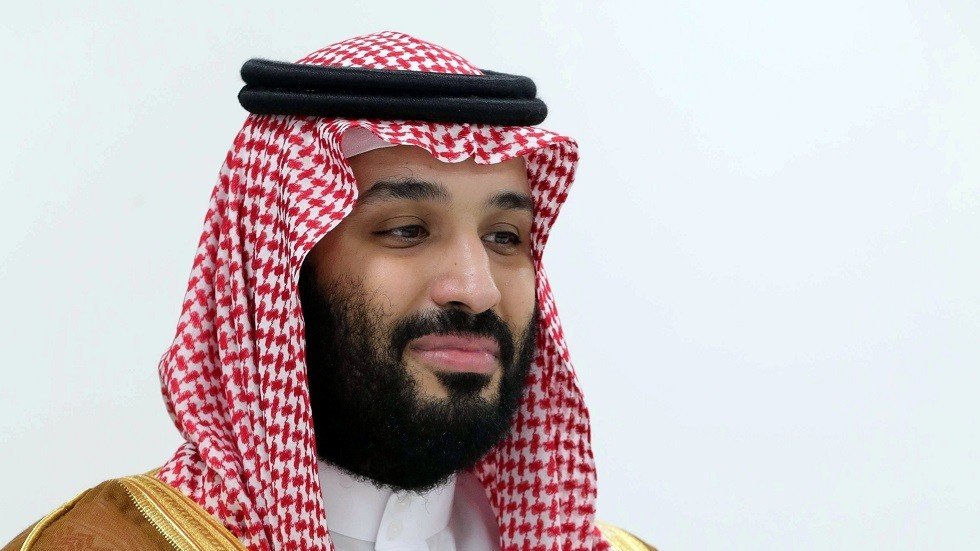 السعوديون يحتفلون بميلاد ولي عهدهم (صور)