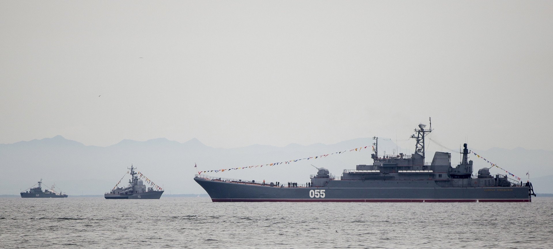 أسطول البحر الأسود الروسي يتجه نحو الخليج