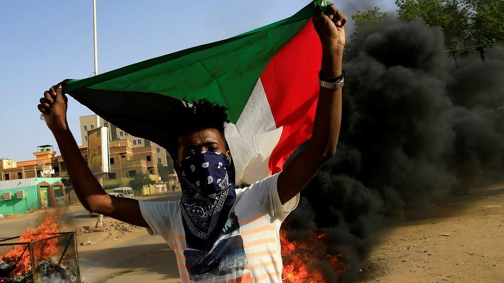 السودان.. مقتل 4 أشخاص في إطلاق نار على متظاهرين بـ