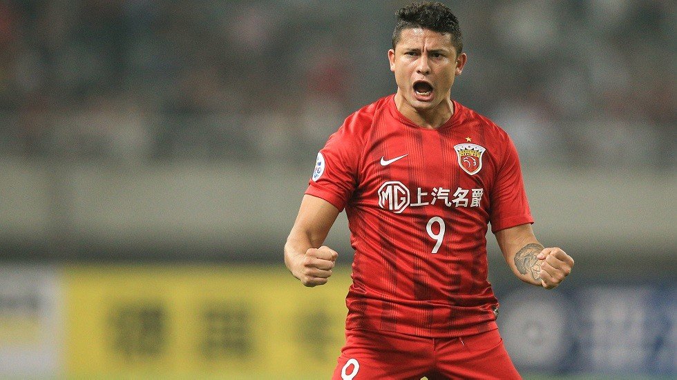 الصين تعتزم تجنيس لاعب برازيلي للمشاركة في تصفيات مونديال قطر