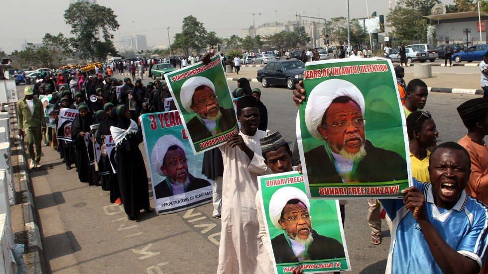 سلطات نيجيريا تسمح لرجل الدين المسجون إبراهيم زكزكي بمغادرة البلاد