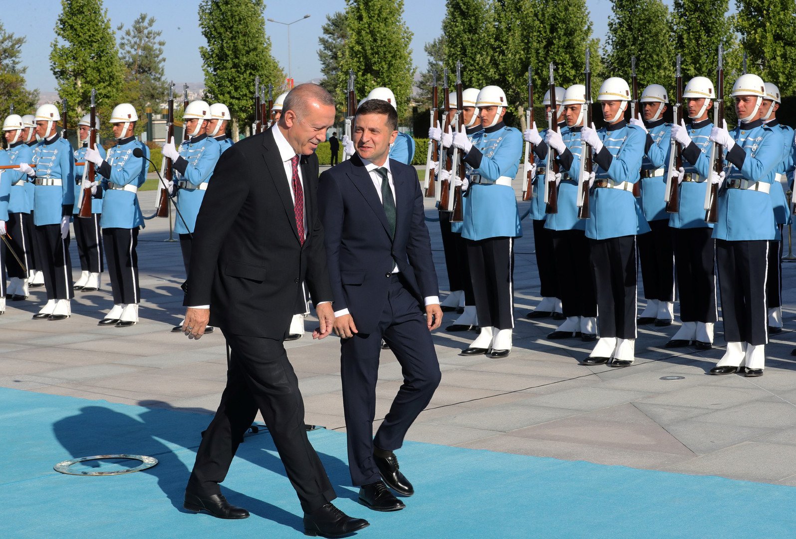 أردوغان وزيلينسكي يجريان محادثات في أنقرة