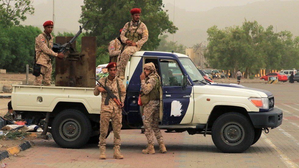 الحكومة اليمنية توجه طلبا عاجلا للسعودية والإمارات
