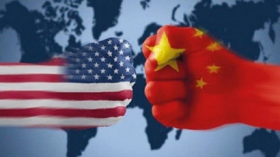 تحذيرات من مخاطر حرب عملات طويلة بين الصين والولايات المتحدة