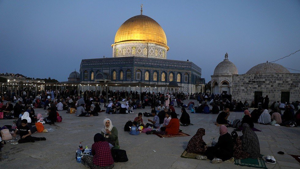 وزير إسرائيلي يدعو إلى تغيير الوضع القائم في القدس