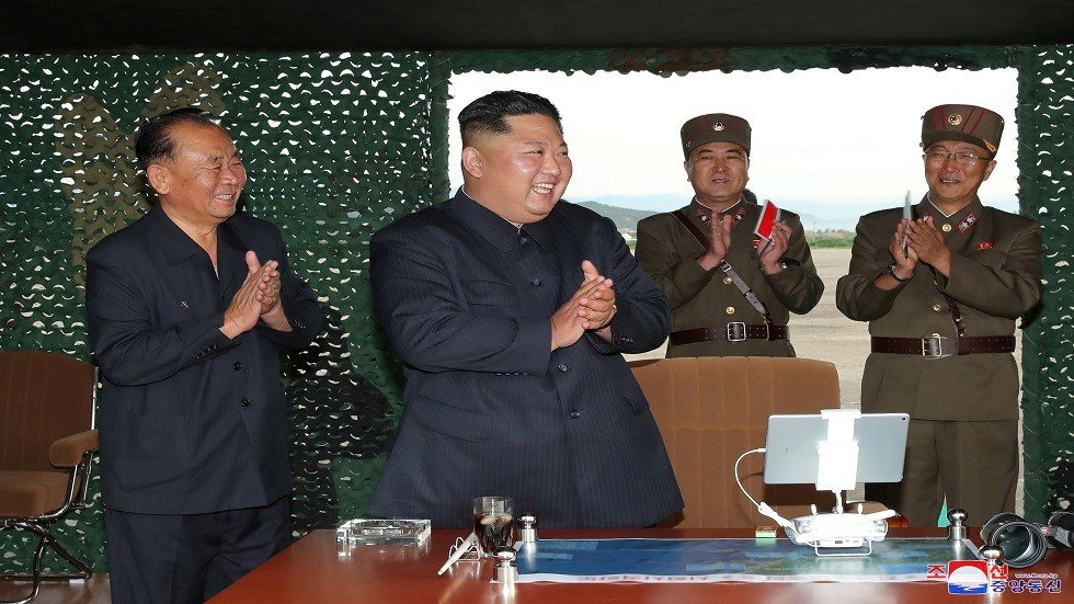 كوريا الشمالية تنشر صور منصتها الجديدة لإطلاق الصواريخ