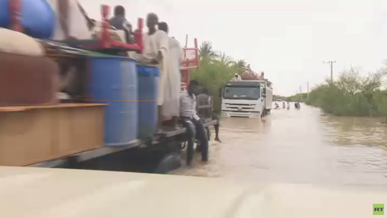 فيضانات السودان تقتل العشرات وتدمر القرى