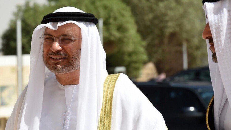 قرقاش: طالما عانى لبنان واللبنانيون من انفراد القرار وتداعياته