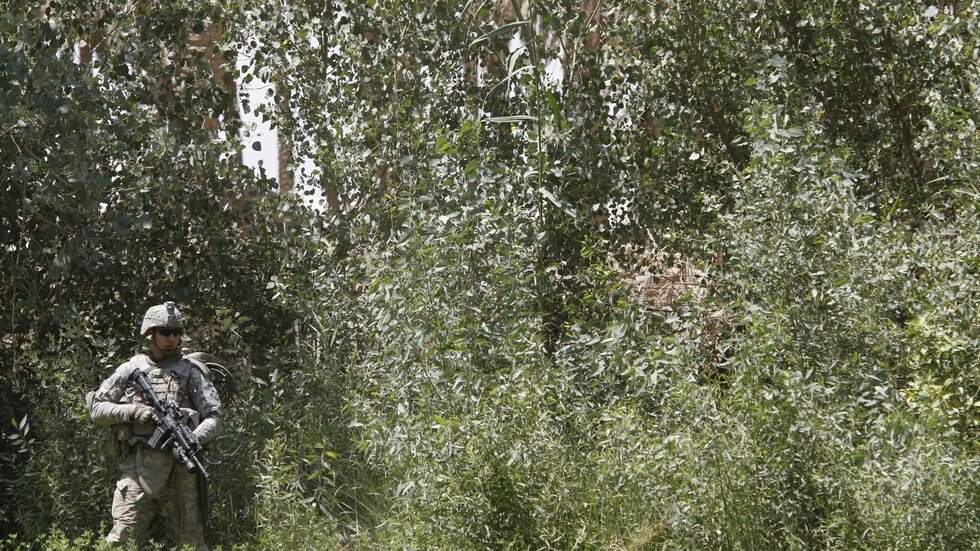 اتهام 40 شركة أجنبية بالتجسس في العراق