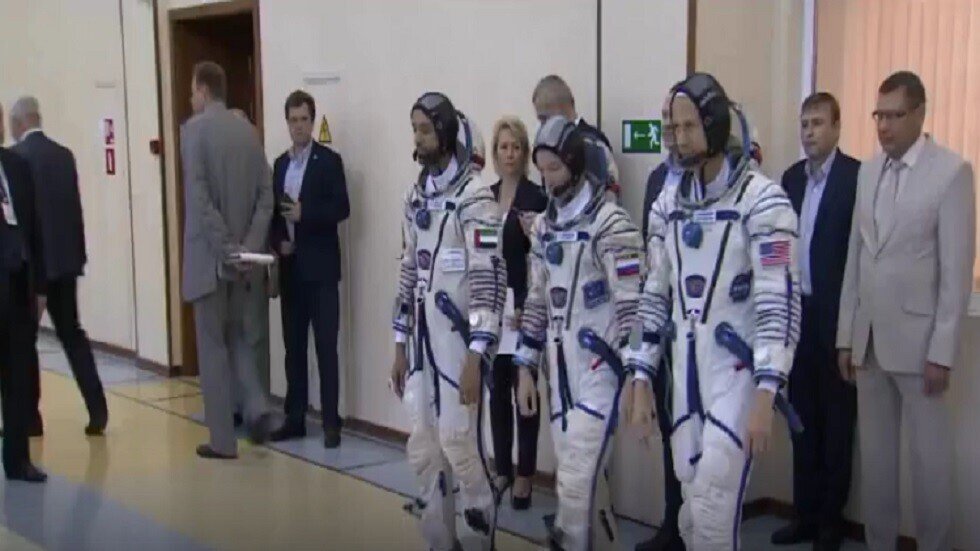 هزاع المنصوري إلى الفضاء على متن سويوز