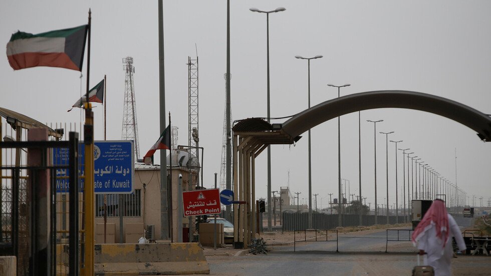 الكويت ترد على العراق: منصة "فيشت العيج" حق سيادي..