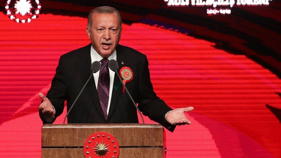 أردوغان يلمح إلى رغبته في امتلاك تركيا سلاحا نوويا
