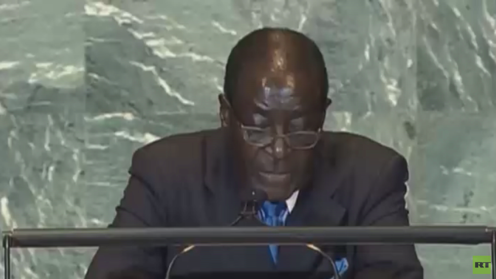 وفاة رئيس زيمبابوي السابق روبرت موغابي