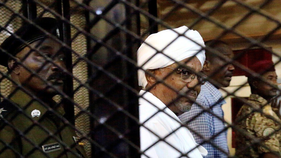 انتهاء الجلسة الرابعة لمحاكمة البشير بعد سماع شهود النفي