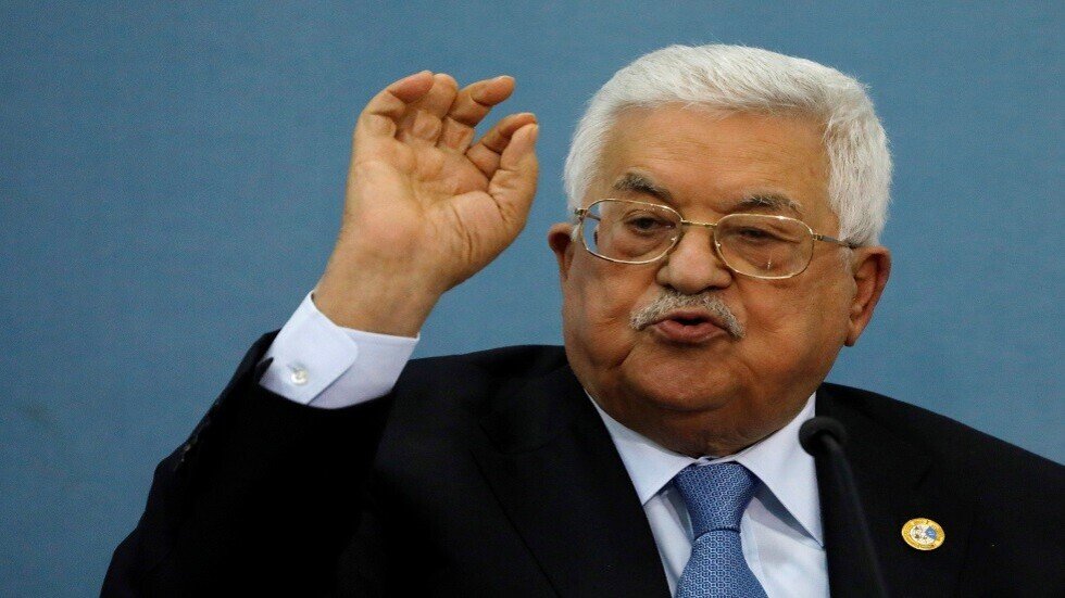 عباس يؤكد رفض الشعب الفلسطيني أي مقترحات لاتلتزم بأسس عملية السلام