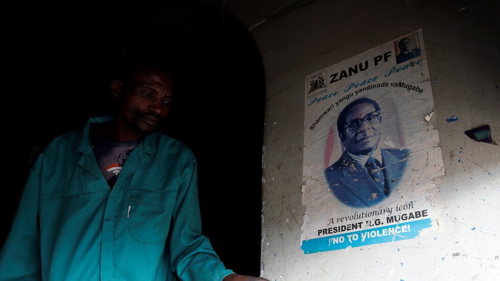 صراع بين قيادة زيمبابوي وعائلة موغابي بشأن جنازة الرئيس الراحل