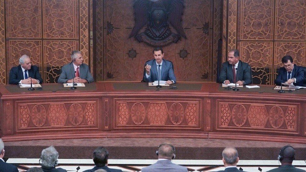 الأسد: هناك خلل كبير بالتوازن في العالم (صور)