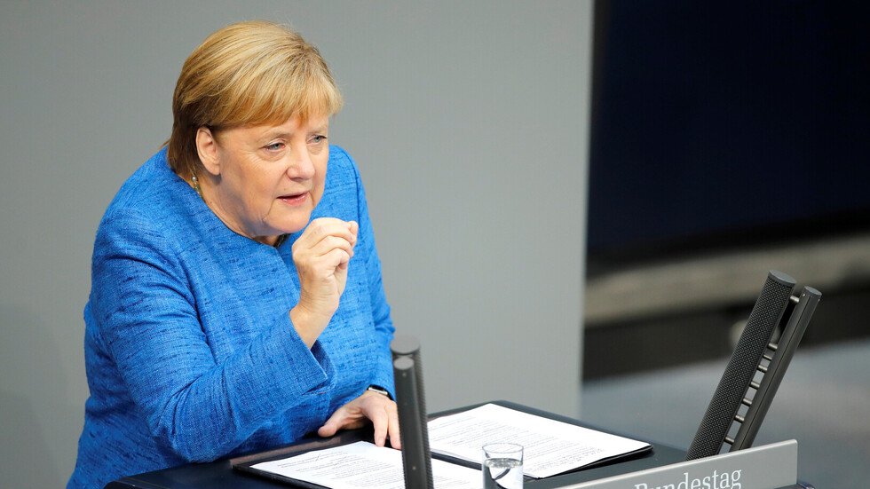 ميركل تدخل على خط الأزمة الليبية بقوة!