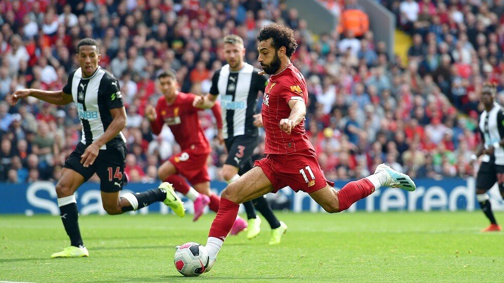 شاهد.. صلاح يسجل هدفا رائعا