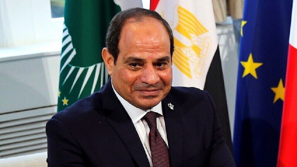 السيسي يوجه رسالة للمصريين عن المشروعات في مصر