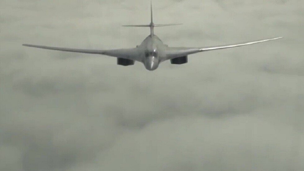 مقاتلات خمس دول ترافق طائرتي "تو 160" روسيتين فوق بحر البلطيق