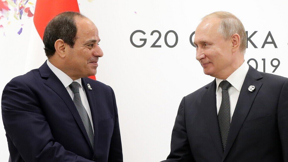 بوتين يلتقي السيسي خلال قمة روسيا-إفريقيا في سوتشي