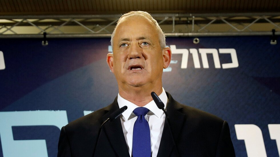 غانتس ردا على دعوة نتنياهو: حكومة الوحدة ممكنة برئاستي