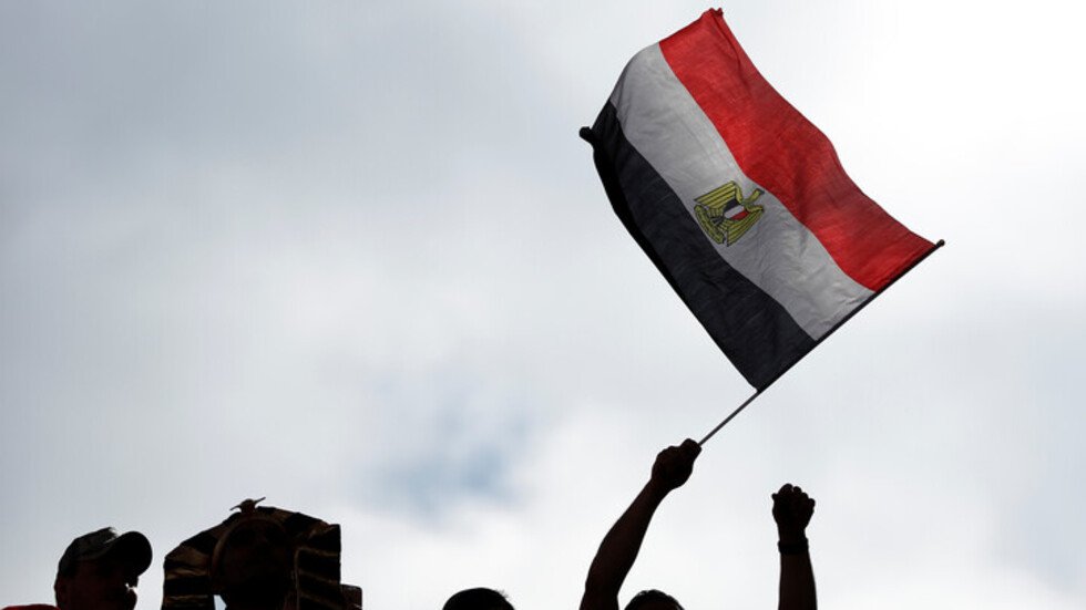 مصر.. هاشتاغات وفيديوهات وبيانات وبلاغات تثير الجدل!