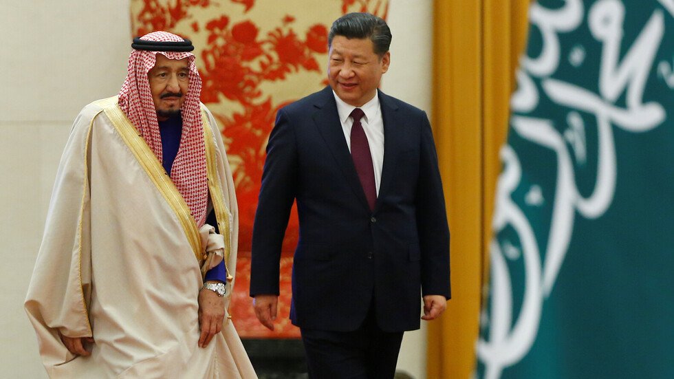 الرئيس الصيني يتصل بالعاهل السعودي عقب هجوم "أرامكو" ويدعو لتفادي التصعيد