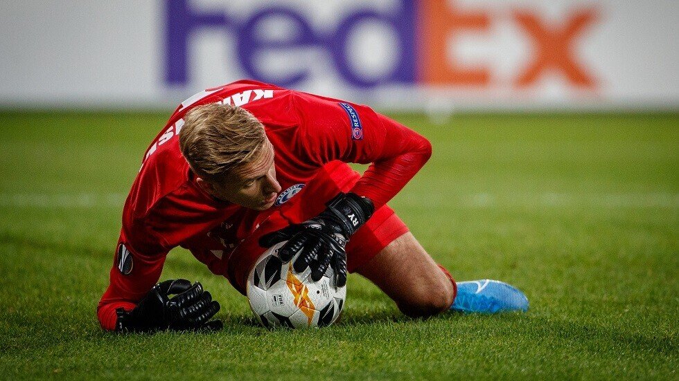 بالفيديو.. يوجد حارس على الأقل "أسوأ" من كاريوس