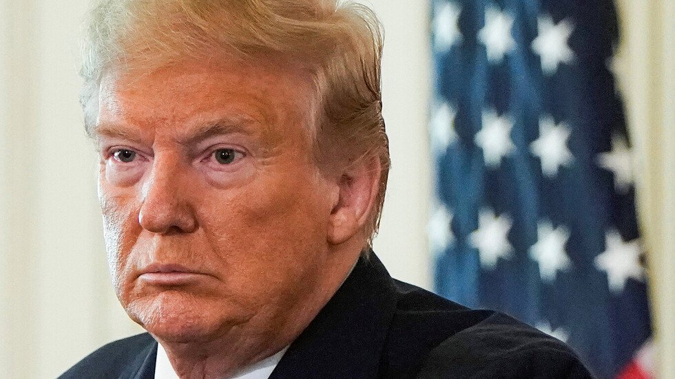 وسائل إعلام: ترامب يعتبر سياسة بلاده في أوكرانيا غير مجدية وتثير انزعاج روسيا