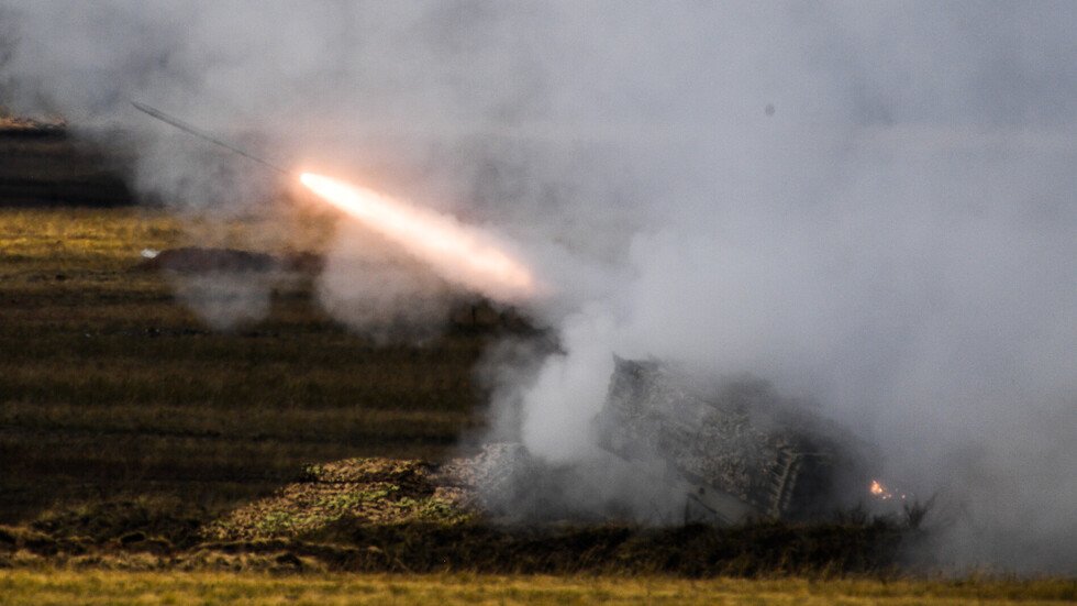 بالفيديو.. منظومتي "سولتنسيبيوك" وميتيوريت" في عرض مهيب