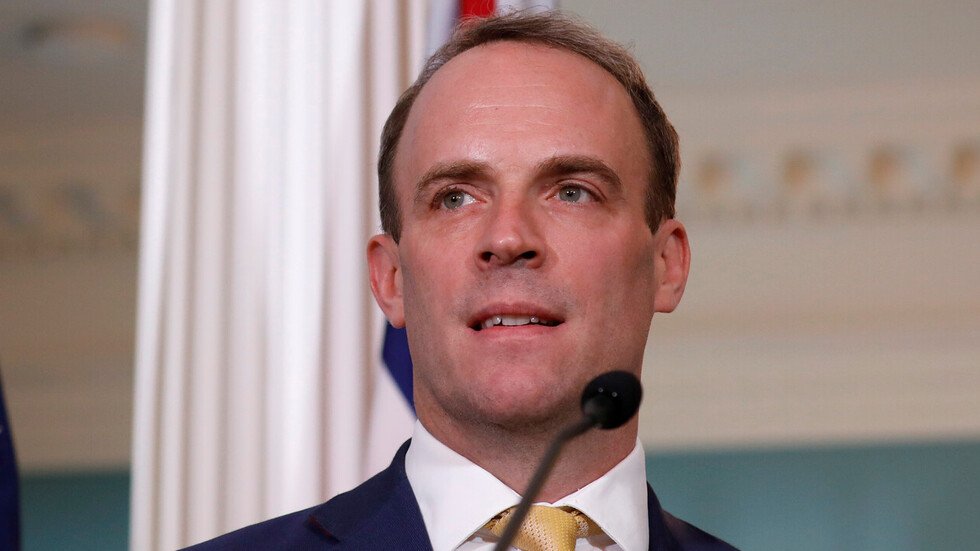 لندن تدرس تفاصيل "هجوم أرامكو" بعناية قبل تحميل المسؤولية لأحد