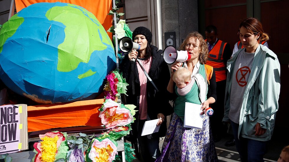 قادة العالم يعقدون قمة للمناخ في نيويورك بغياب ترامب