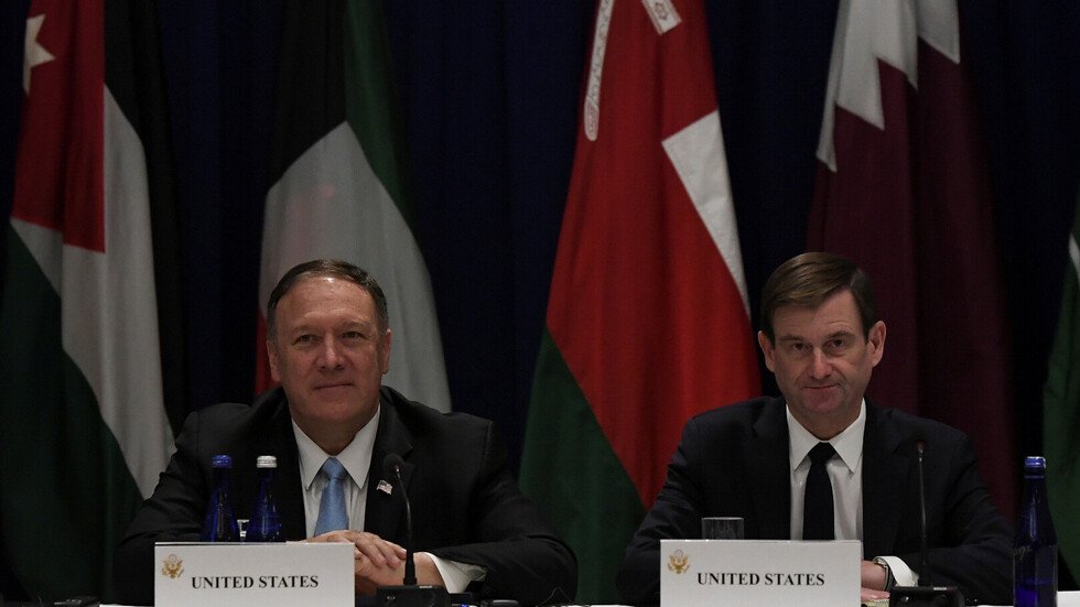 بومبيو ووزراء مجلس التعاون الخليجي يبحثون التحديات التي تواجه منطقة الخليج