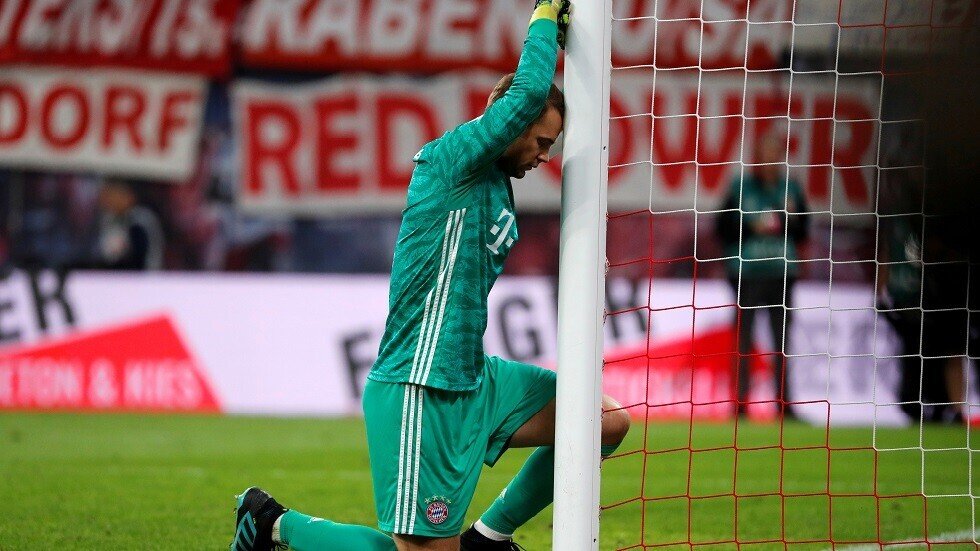 رئيس نادي بايرن ميونيخ يهدد بسحب لاعبيه من المنتخب الألماني بسبب حارس المرمى