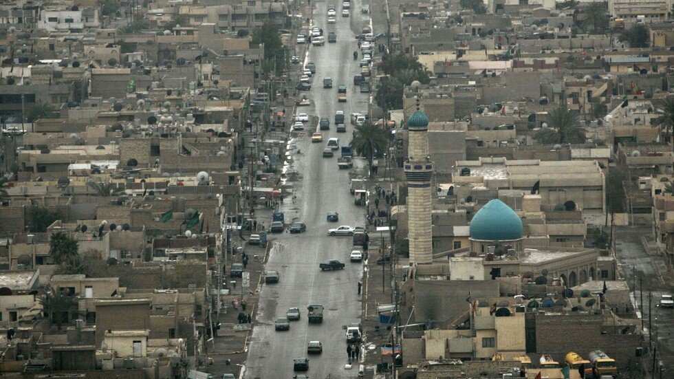 سفير إيران لدى بغداد: سنستهدف القوات الأمريكية في العراق في حال تعرضنا لأي اعتداء