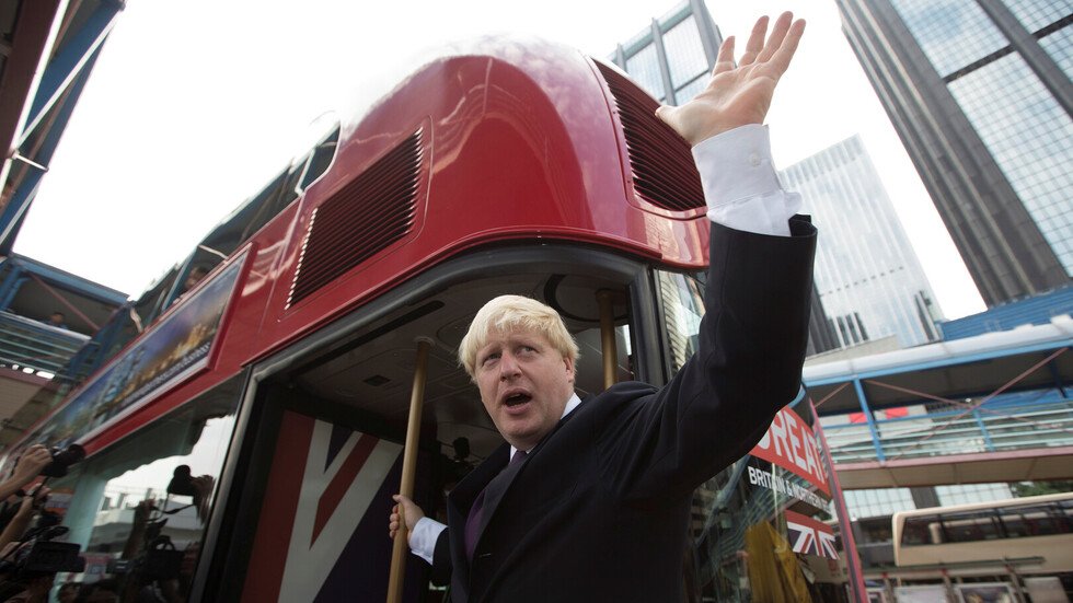 تحقيق مع رئيس وزراء بريطانيا بسبب صداقة 