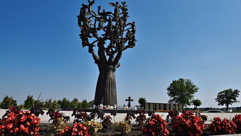 النصب التذكاري لضحايا مأساة بيسلان