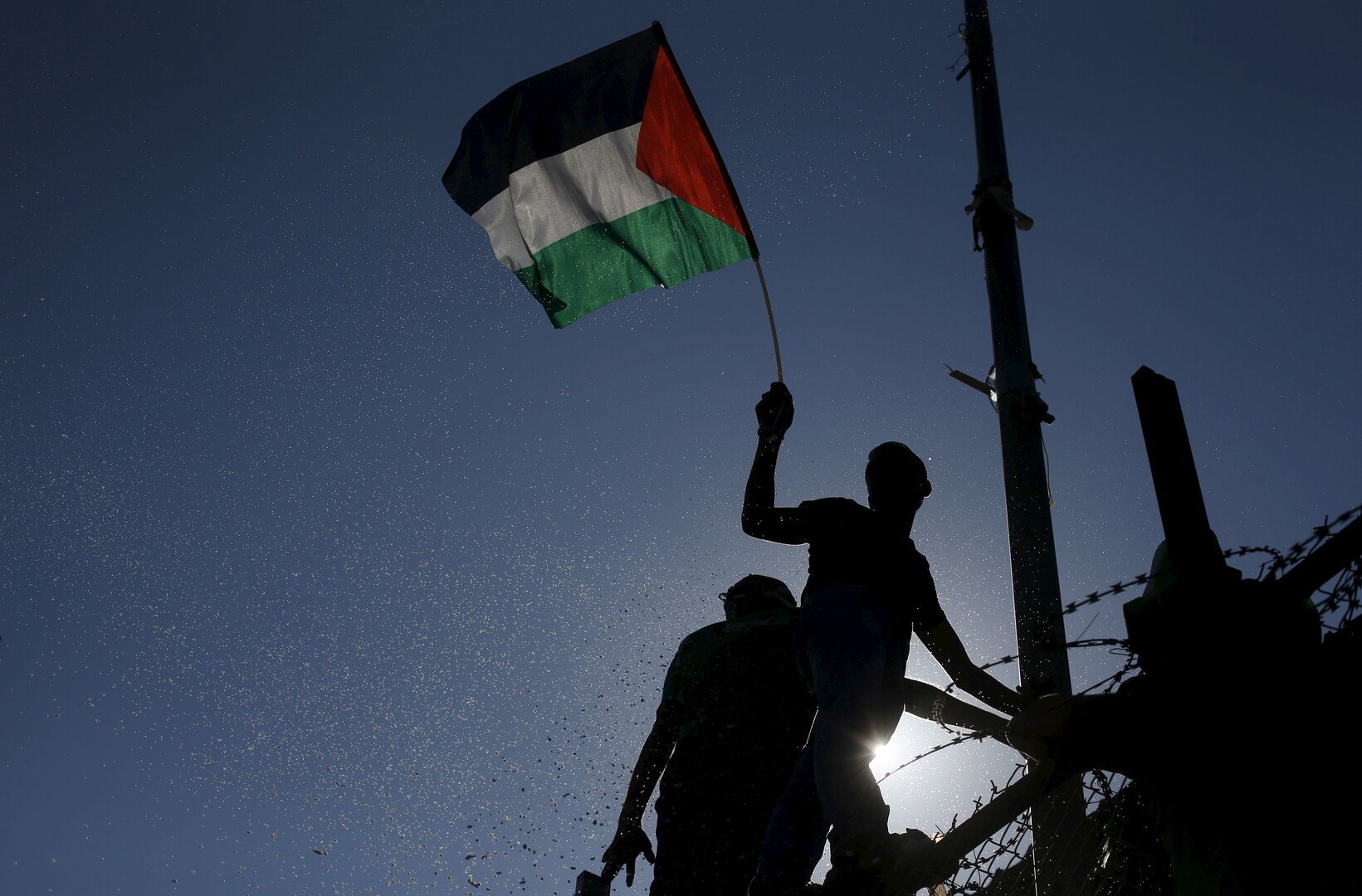 الخارجية الفلسطينية تدين زيارة نتنياهو للخليل وتحذر من نتائجها