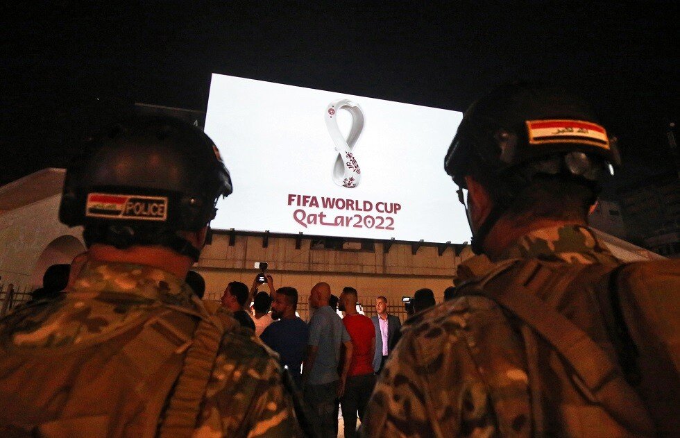 شاهد.. صور شعار كأس العالم 2022 في بغداد