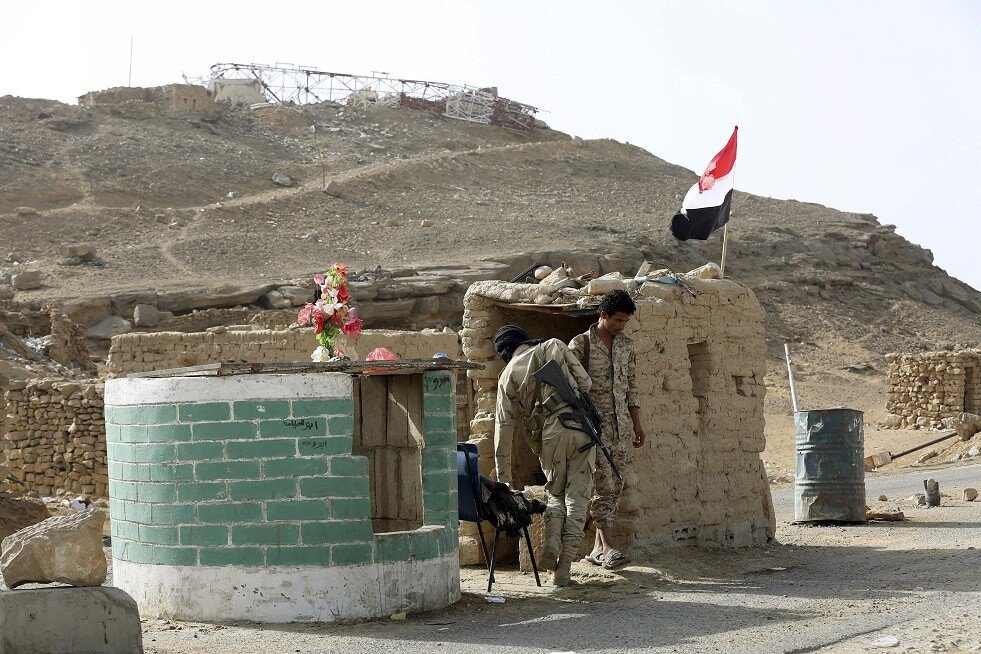 تعزيزات متبادلة للجيش اليمني وقوات الحزام الأمني المدعومة إماراتيا في عدن