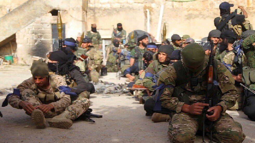 المقاتلون في إدلب ينتهكون الهدنة