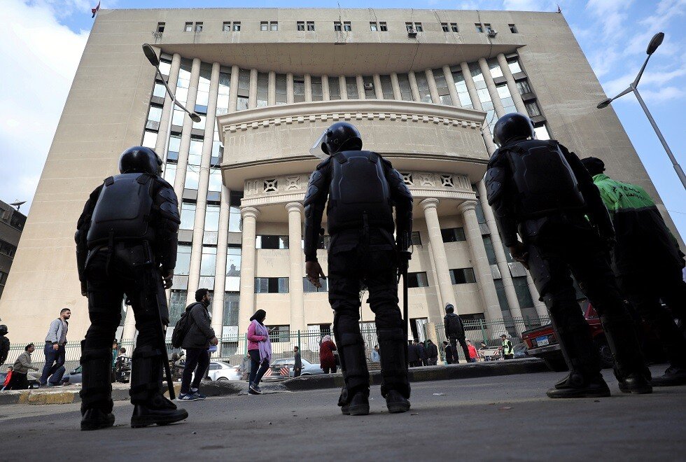 الأمن المصري يلقي القبض على 25 شخصا من الإخوان المسلمين