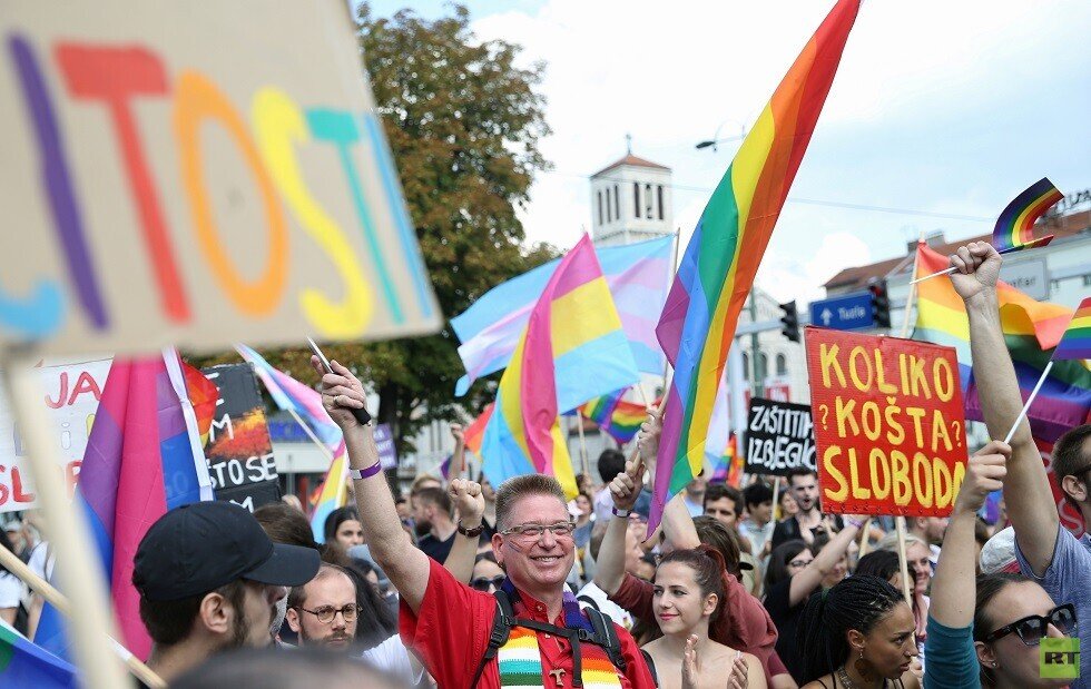 مسيرة فخر المثليين الأولى في سراييفو