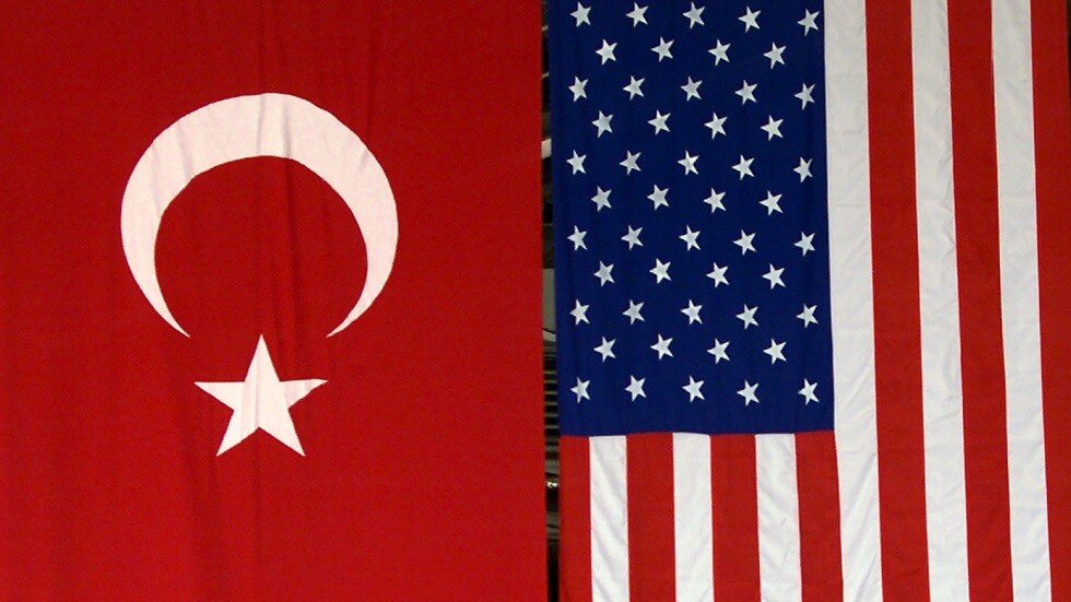 أنقرة: الحرب التجارية بين واشنطن وبكين فرصة لنا