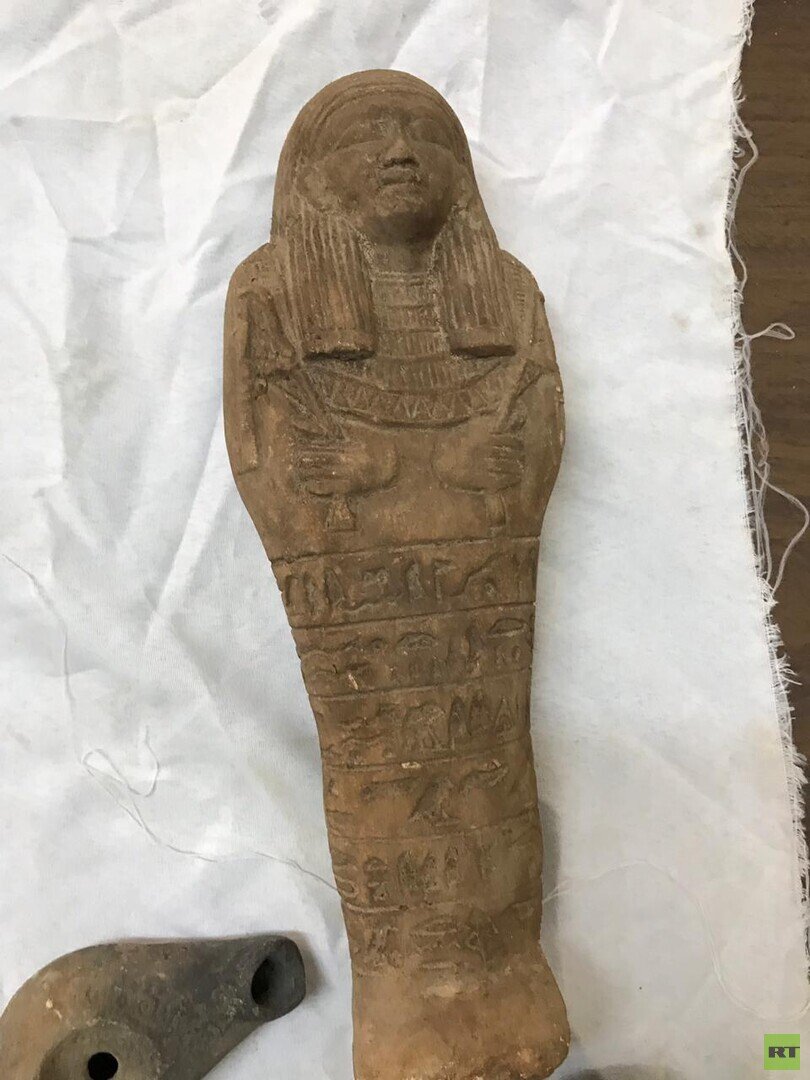 مصر.. ضبط كمية كبيرة من القطع الأثرية المعدة للبيع (صور + فيديو)